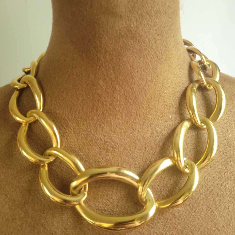 Vintage Chunky Gold Oval Link Statement Chain Necklace 18 Inch Quiet Luxury